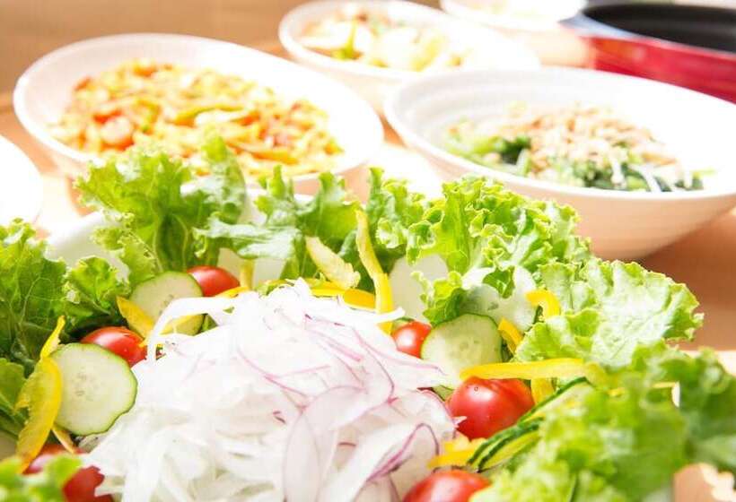 Szálloda Saga Idaimae Green