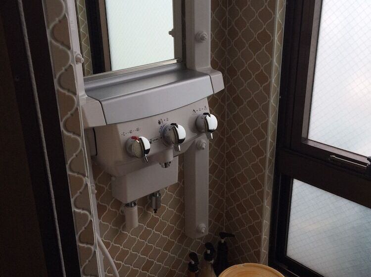 Отель Shinyu No Yado Sazana