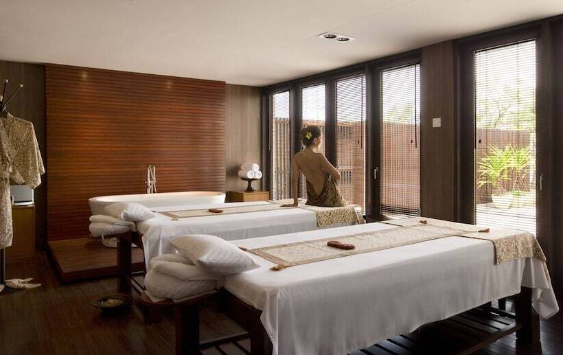 فندق The Anvaya Beach Resort  Bali