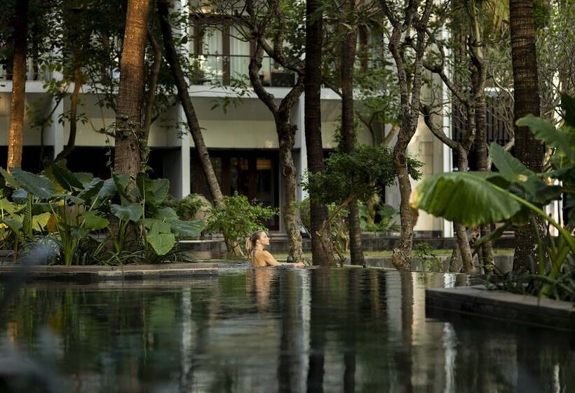 فندق The Anvaya Beach Resort  Bali