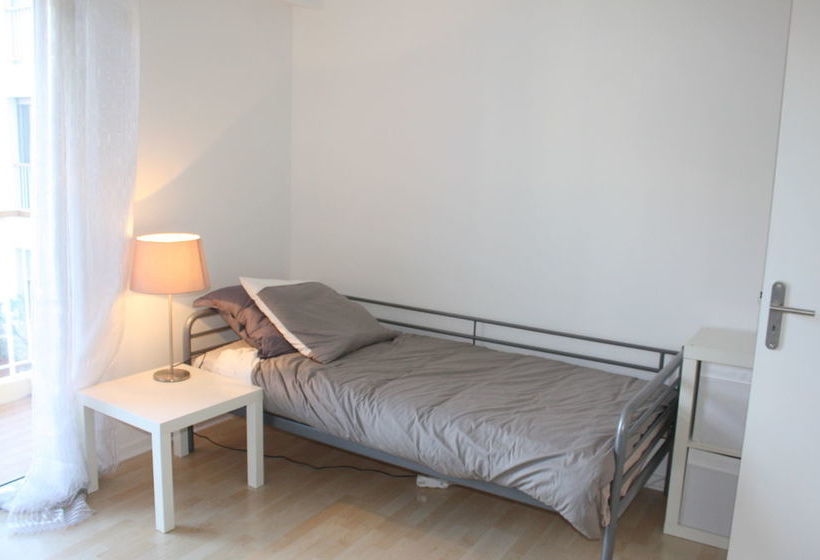 Happy Few Le Blue Whale