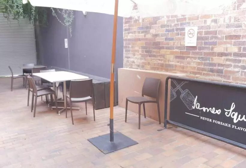 National Hotel Toowoomba