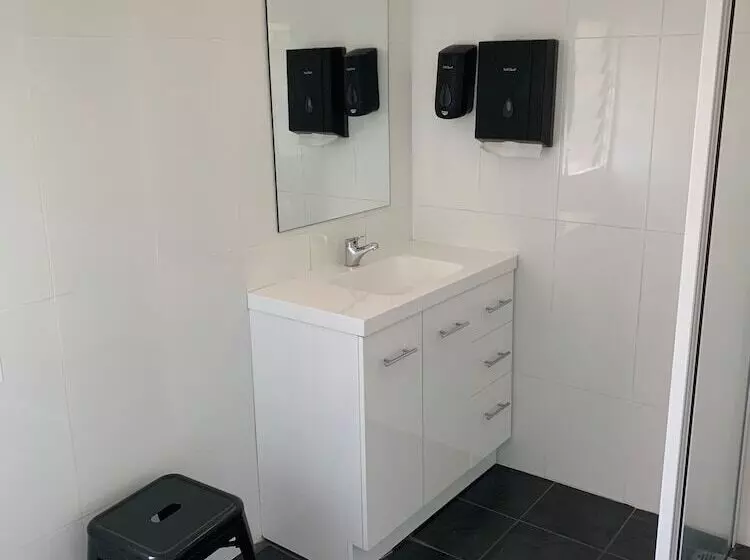 National Hotel Toowoomba