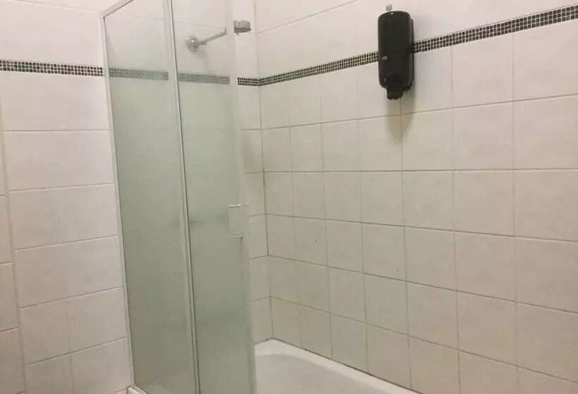 National Hotel Toowoomba