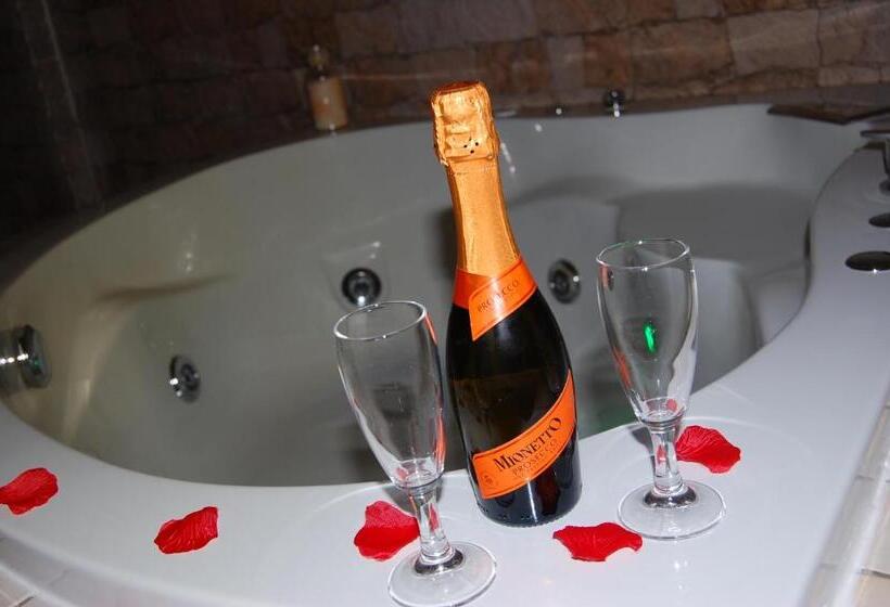 פנסיון Antica Mateola