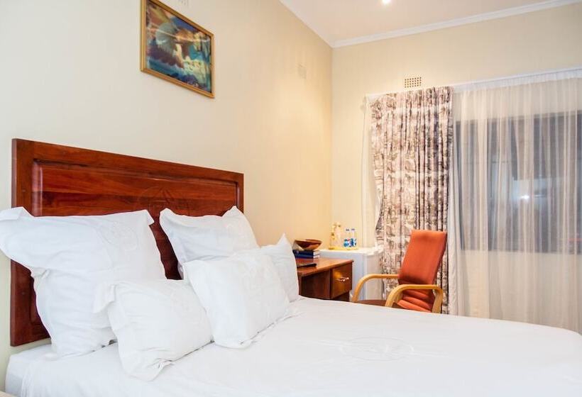 پانسیون Glen Lodge & Tours