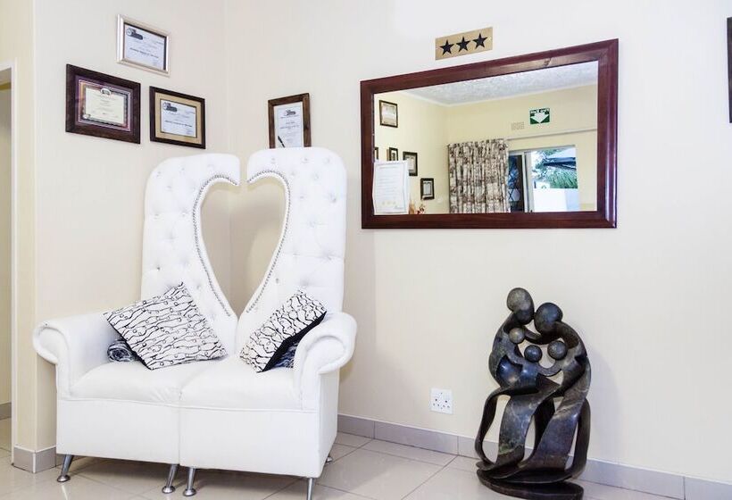 پانسیون Glen Lodge & Tours