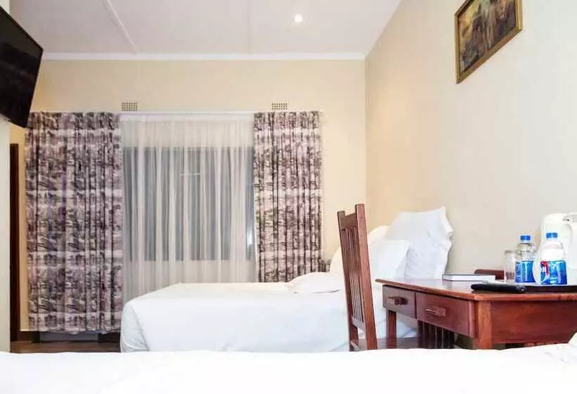 پانسیون Glen Lodge & Tours