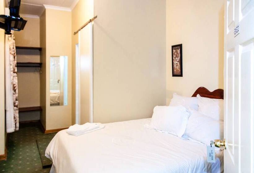 پانسیون Glen Lodge & Tours