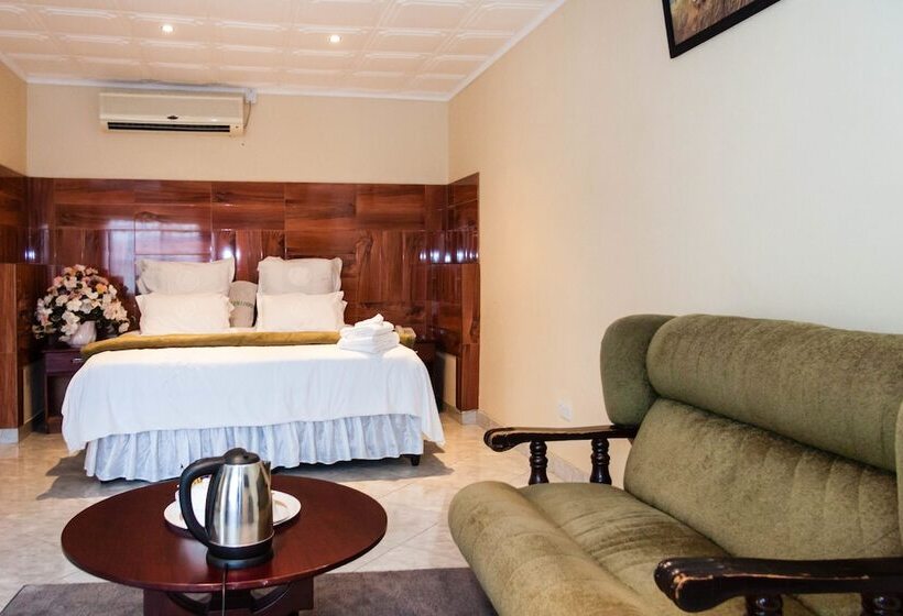 پانسیون Glen Lodge & Tours