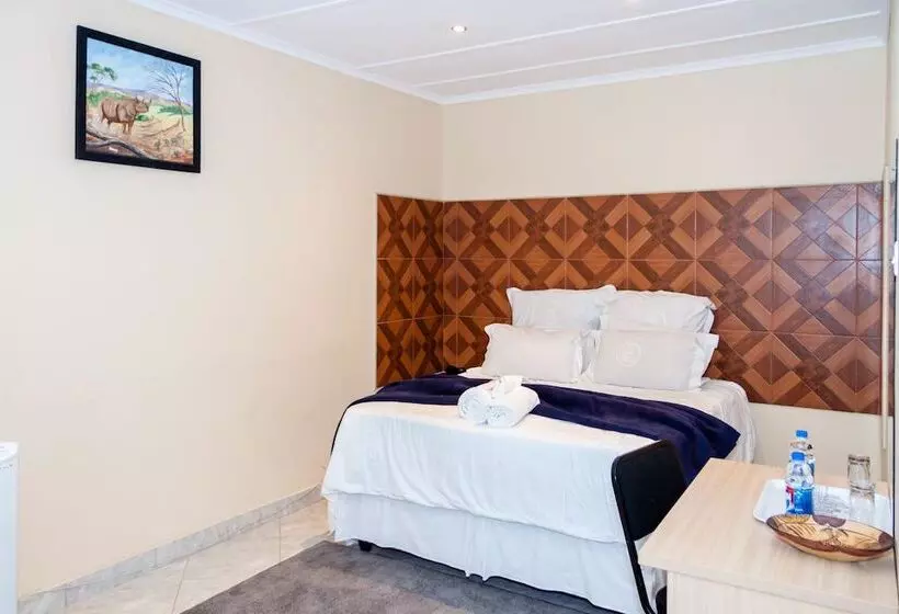 پانسیون Glen Lodge & Tours