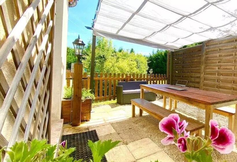 ペンション Le Petit Prince à Sarlat   Parking Privé   Piscine Chauffée   Espace Bien être Jacuzzi Et Massages