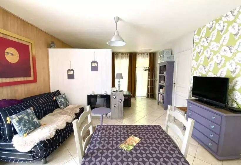 ペンション Le Petit Prince à Sarlat   Parking Privé   Piscine Chauffée   Espace Bien être Jacuzzi Et Massages