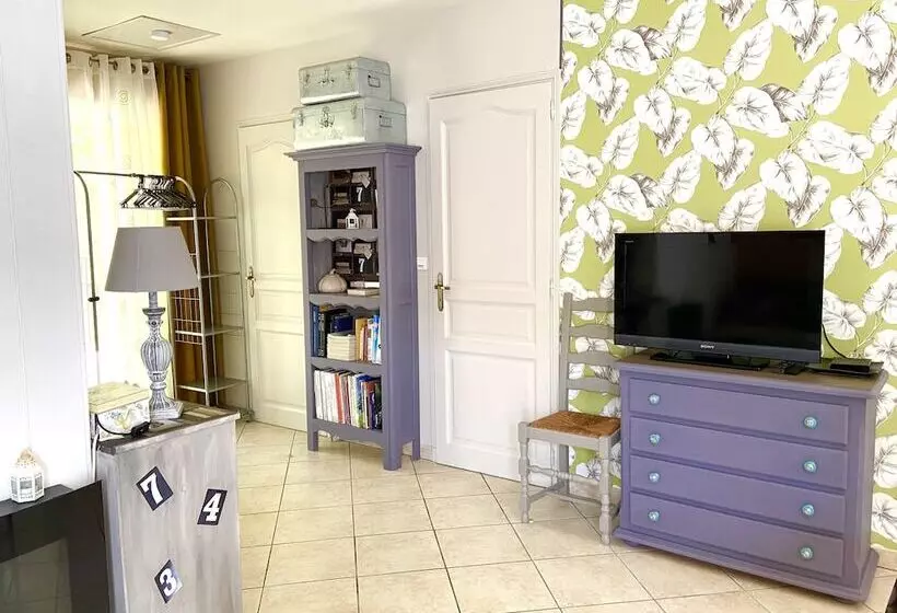 ペンション Le Petit Prince à Sarlat   Parking Privé   Piscine Chauffée   Espace Bien être Jacuzzi Et Massages