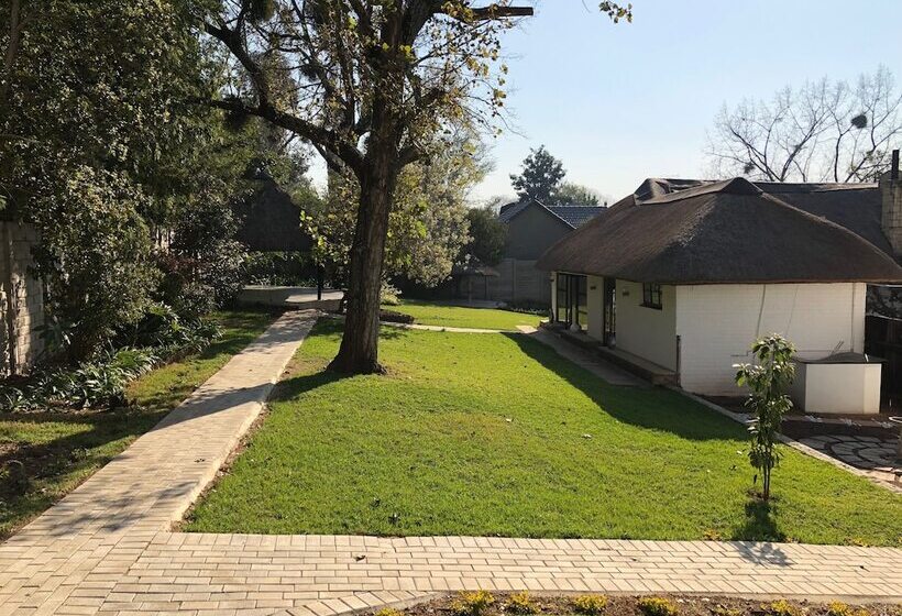 Pension Muco Guest House