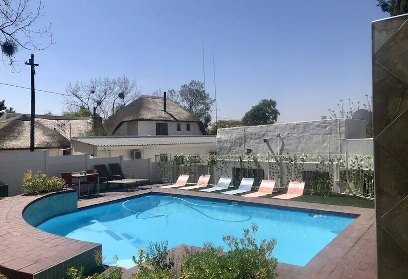 Pension Muco Guest House