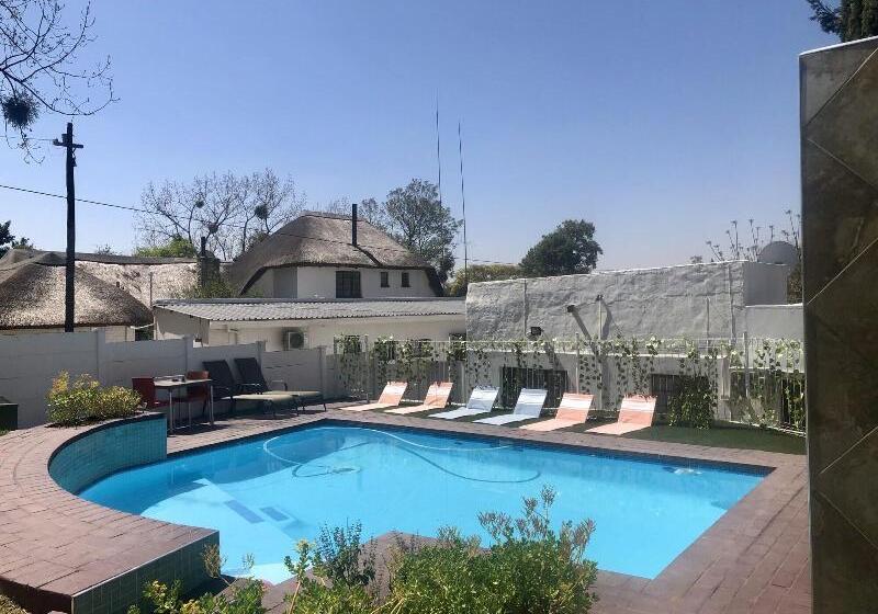 Pension Muco Guest House