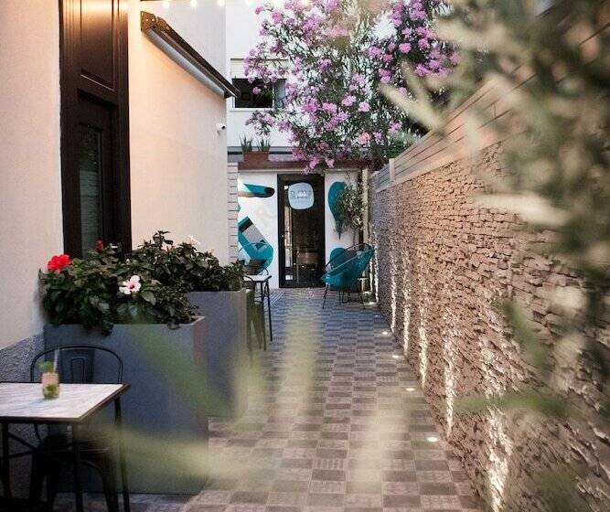 بنسيون Sleep B&b