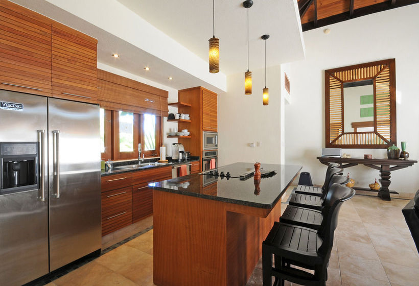 The Villas at Cap Cana by AlSol