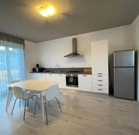 تختخواب و صبحانه Urban Homy Gorizia