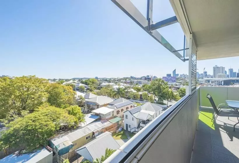 Eastwood Apartments