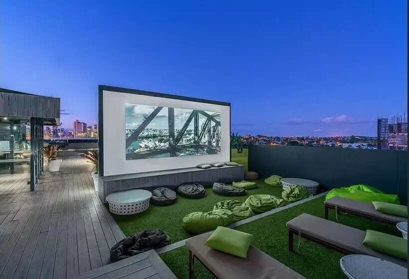 Eastwood Apartments