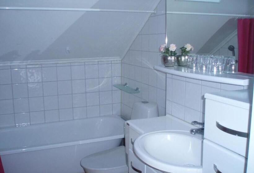 هتل åkerby Herrgård