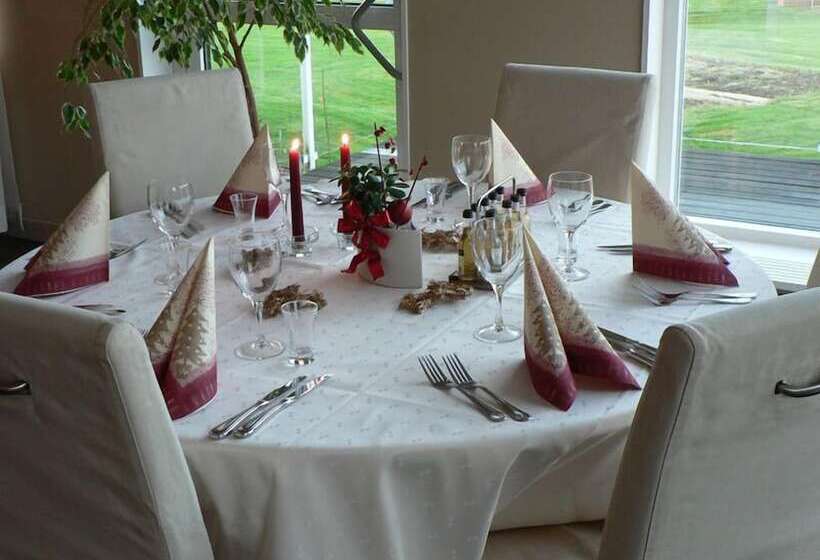 هتل åkerby Herrgård