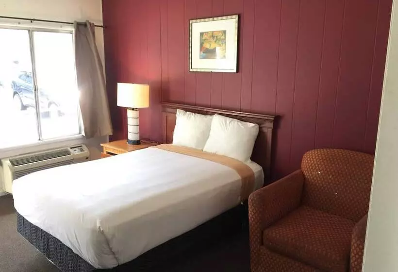 Hotelli Holiday Lodge
