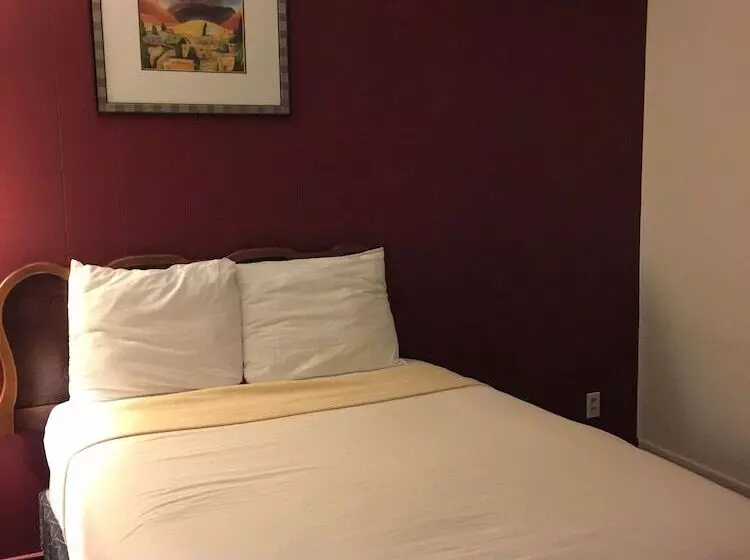 Hotelli Holiday Lodge