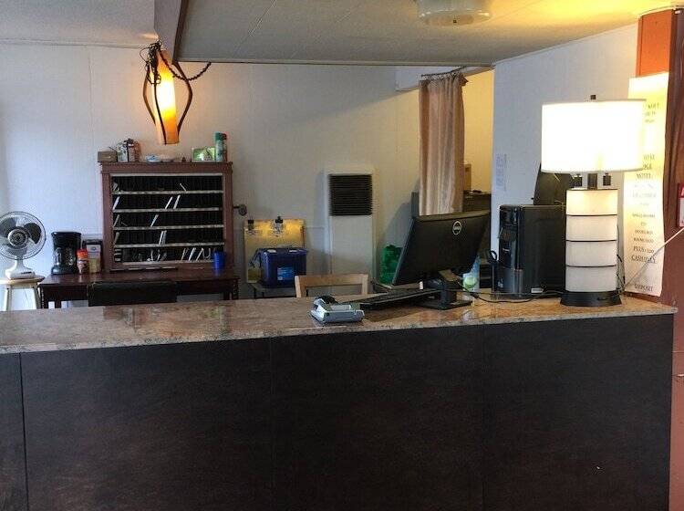 호텔 Holiday Lodge