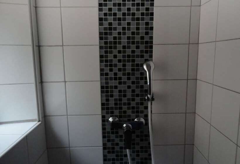 هتل Hôtel Des 2 Gares