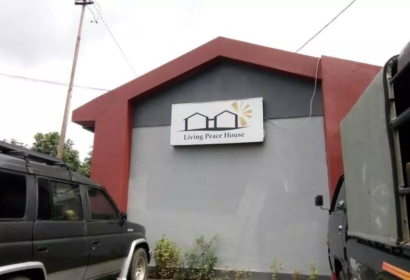Hotelli Living Peace House