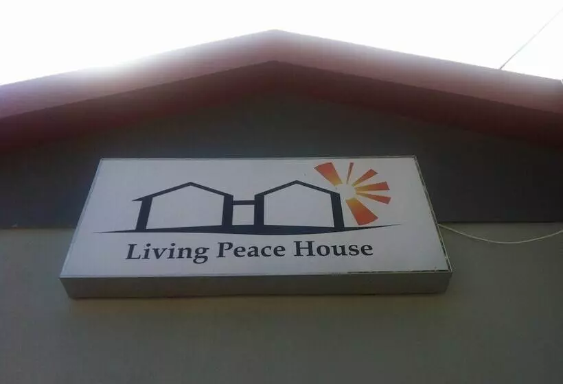 Hotelli Living Peace House