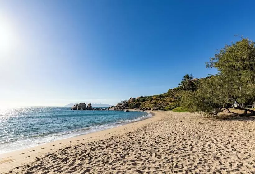 Hotelli Nrma Bowen Beachfront Holiday Park