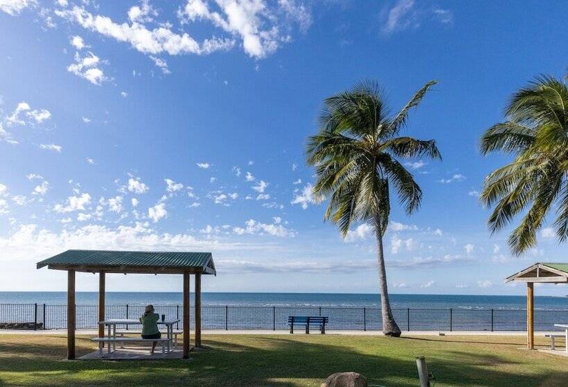 ホテル Nrma Bowen Beachfront Holiday Park
