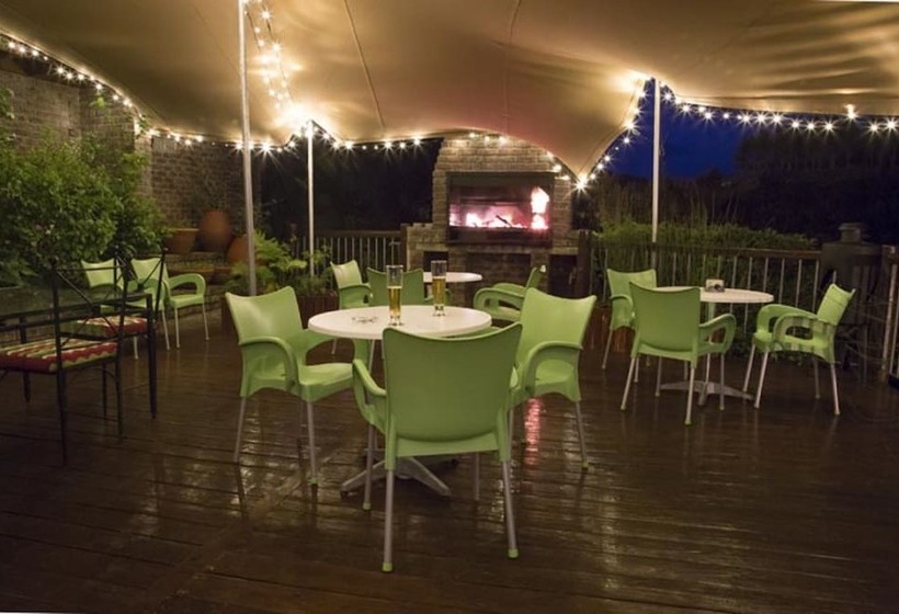 فندق The Fernery Lodge & Spa