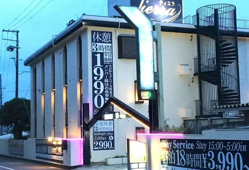 ホテル Tierra