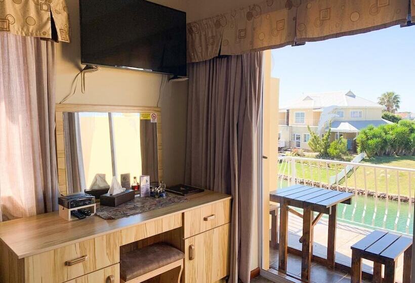 Marina Martinique B&b