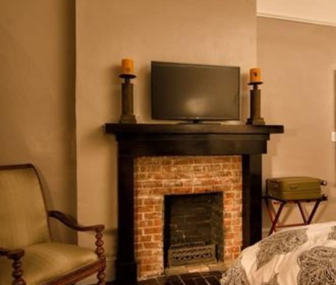 Morgan And Wells Bed And Breakfast