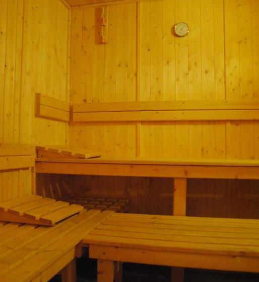 منتجع Hôtel Les Combelles