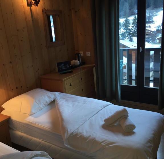 منتجع Hôtel Les Combelles