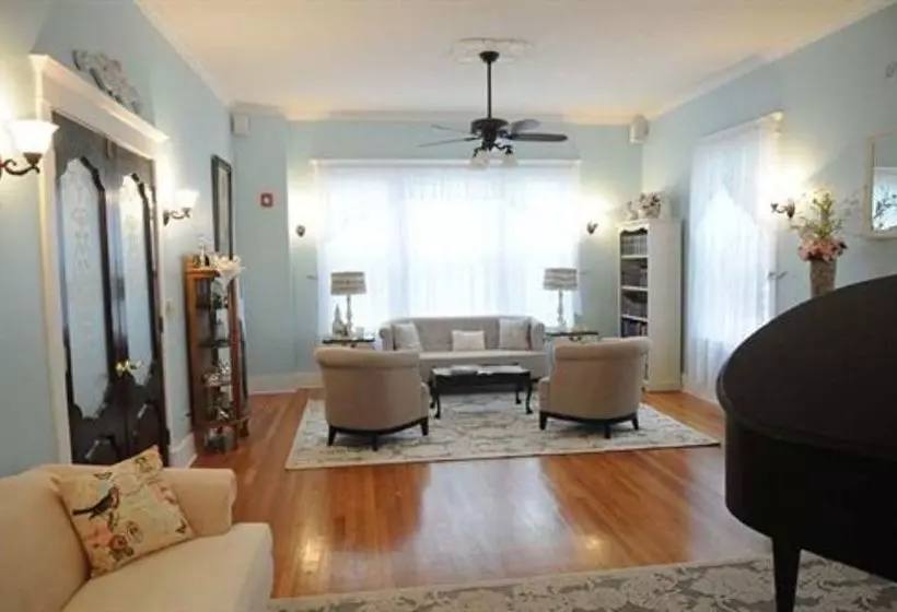 Southard House Bed And Breakfast Inn