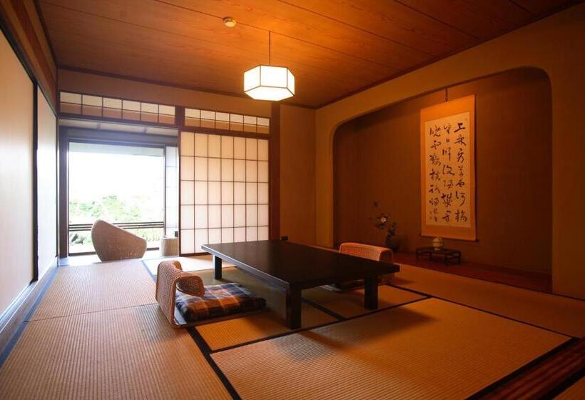 Yoyokaku Ryokan