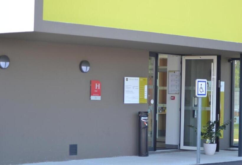 B&b Hotel Nantes Savenay