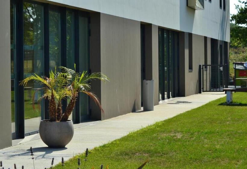 B&b Hotel Nantes Savenay