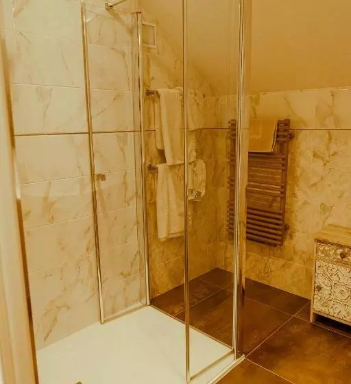 ベッドアンドブレックファースト Chambre D Hôte Les Ondines