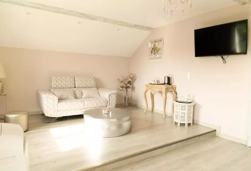 ベッドアンドブレックファースト Chambre D Hôte Les Ondines