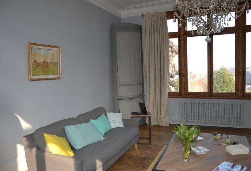 مبيت وإفطار Guesthouse La Mascotte