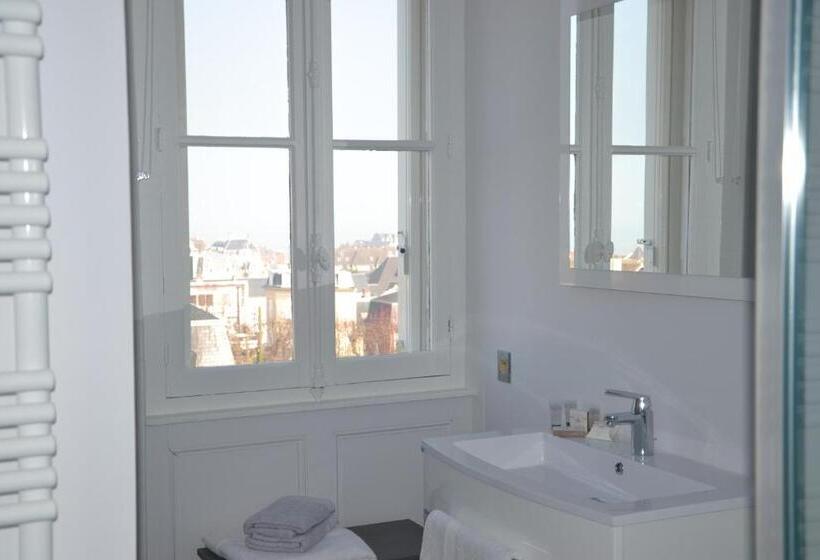 مبيت وإفطار Guesthouse La Mascotte